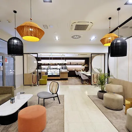 209 W Royal Tulip Przy Plazy Dobruk Апартаменты