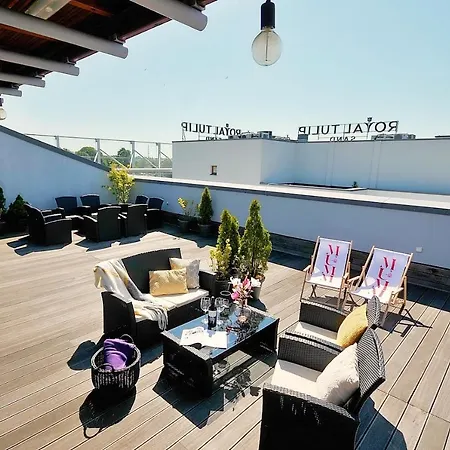 209 W Royal Tulip Przy Plazy Dobruk Апартаменты *