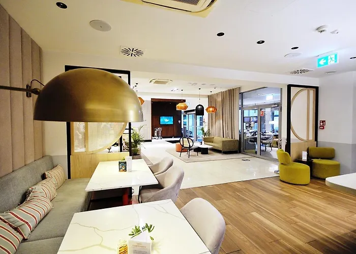 209 W Royal Tulip Przy Plazy Dobruk *