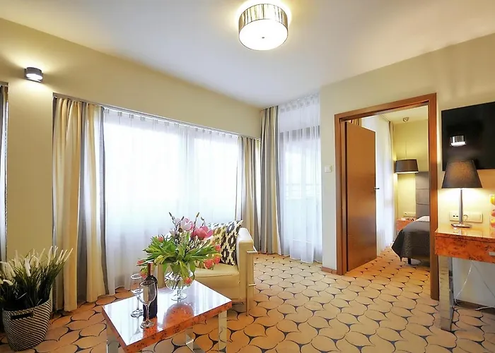 Appartement 209 W Royal Tulip Przy Plazy Dobruk *